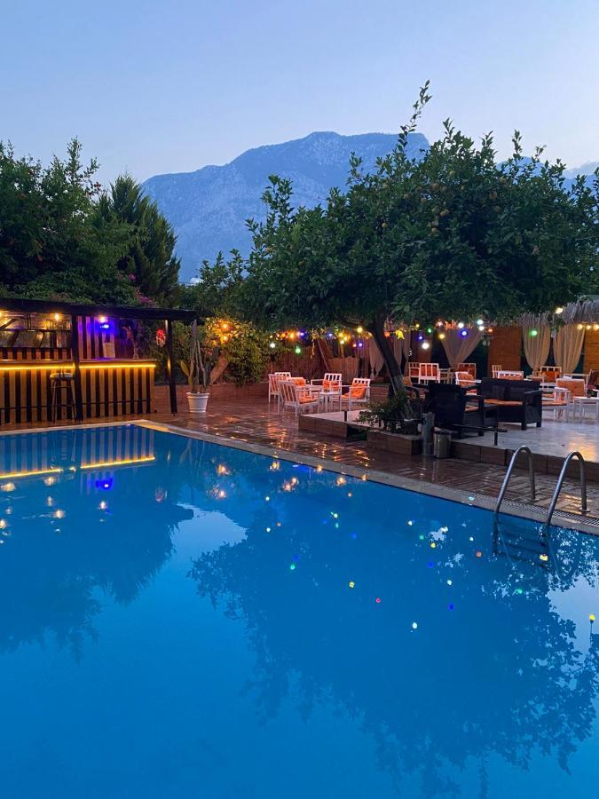 Gizli Koy Hotel 凯梅尔 外观 照片