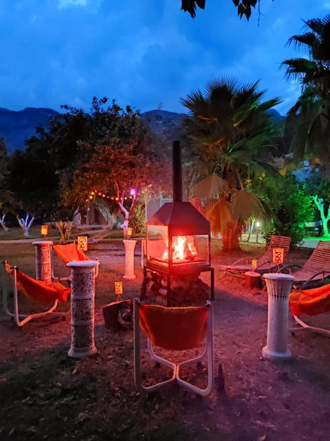 Gizli Koy Hotel 凯梅尔 外观 照片